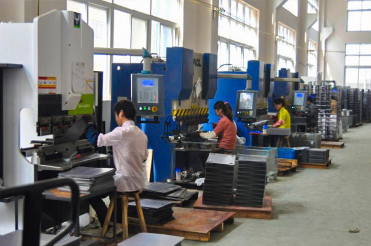 是一家專業(yè)于通信工程配套產(chǎn)品的設(shè)計,研發(fā),生產(chǎn)及銷售的企業(yè)