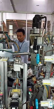 來(lái)灣際,弄個(gè)高大上的設(shè)備客廳